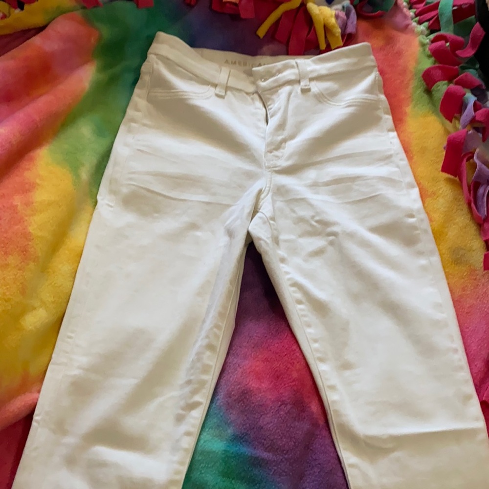 American eagle white jeans
